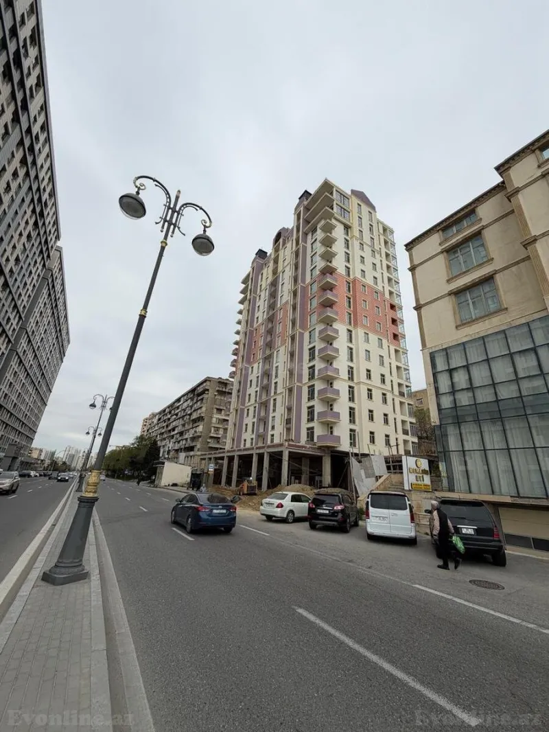 Satılır 3 otaqlı Mənzil Yeni tikili 130 m² Xətai r. - şəkil 11