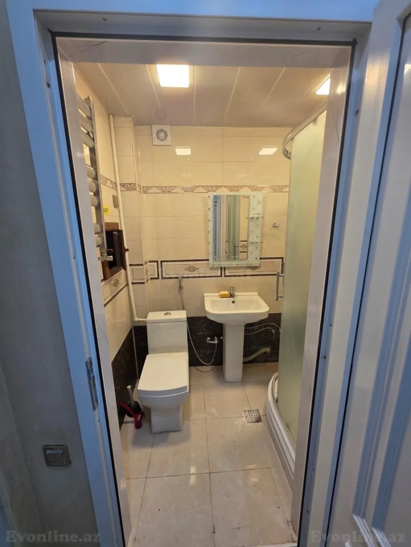 Kirayə verilir 3 otaqlı Mənzil Köhnə tikili 70 m² Nəsimi r. - şəkil 9