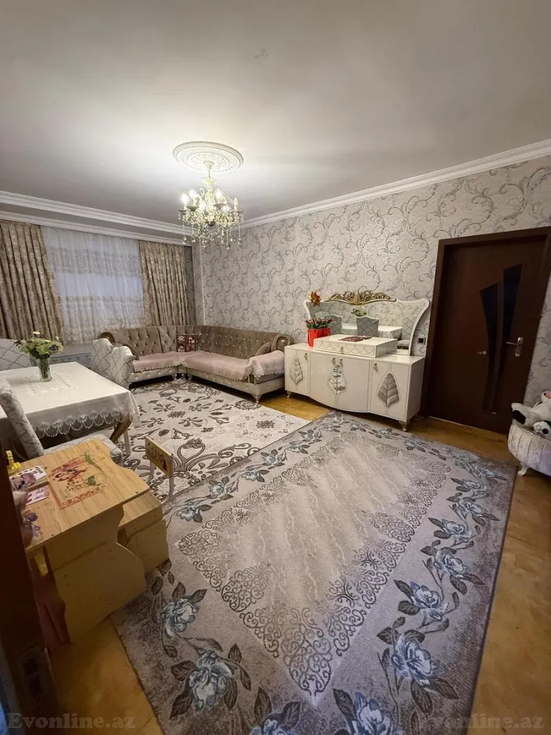 4 otaqlı Mənzil 90 m² Sumqayıt Satılır