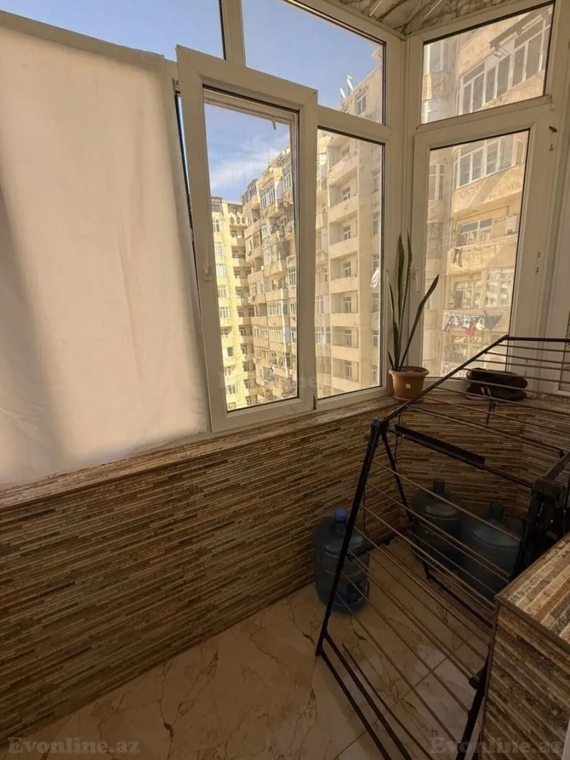 Satılır 2 otaqlı Mənzil Köhnə tikili 56 m² Xırdalan - şəkil 2