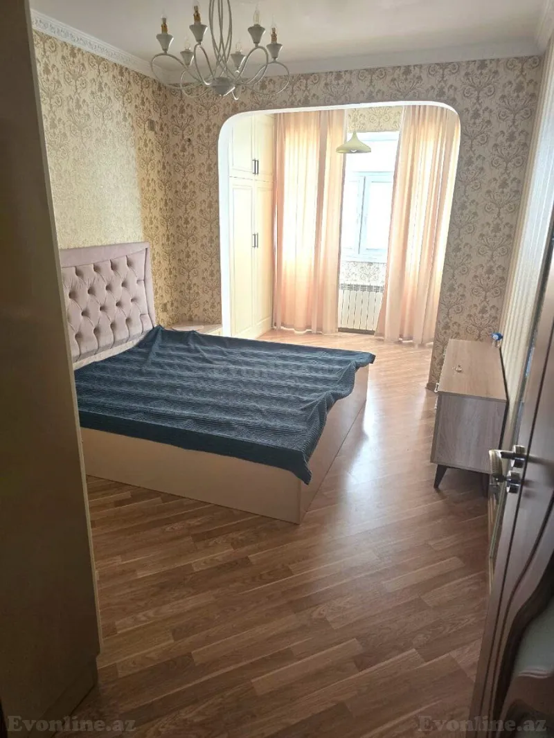 Satılır 4 otaqlı Mənzil Köhnə tikili 105 m² Suraxanı r. - şəkil 3