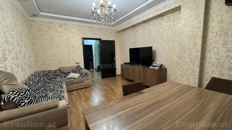 Satılır 3 otaqlı Mənzil Yeni tikili 85 m² İnşaatçılar m. - şəkil 2