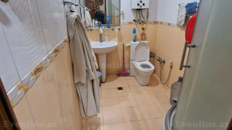 Satılır 3 otaqlı Mənzil Köhnə tikili 70 m² Bayıl - şəkil 10