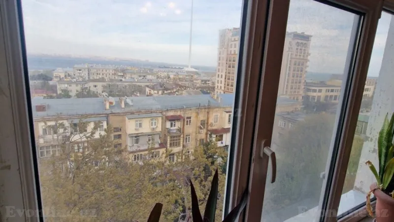 Satılır 3 otaqlı Mənzil Köhnə tikili 70 m² Bayıl - şəkil 17