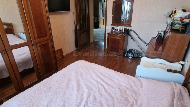 Satılır 3 otaqlı Mənzil Köhnə tikili 70 m² Bayıl - şəkil 19