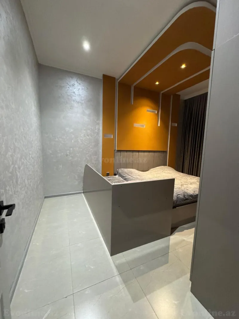 Satılır 5 otaqlı Həyət evi 150 m² Novxanı - şəkil 7