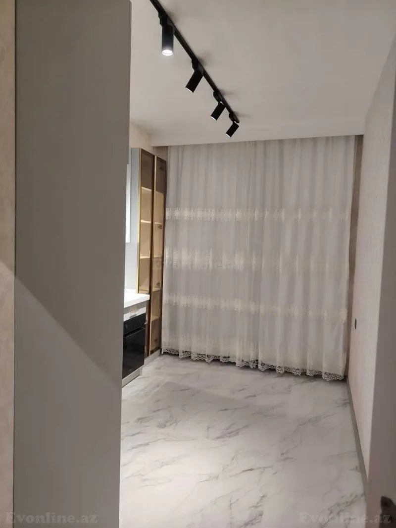 Kirayə verilir 2 otaqlı Mənzil Yeni tikili 68 m² Sabunçu r. - şəkil 5