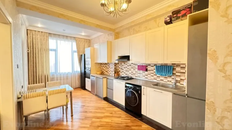 Kirayə verilir 3 otaqlı Mənzil Yeni tikili 150 m² 28 May m. - şəkil 8