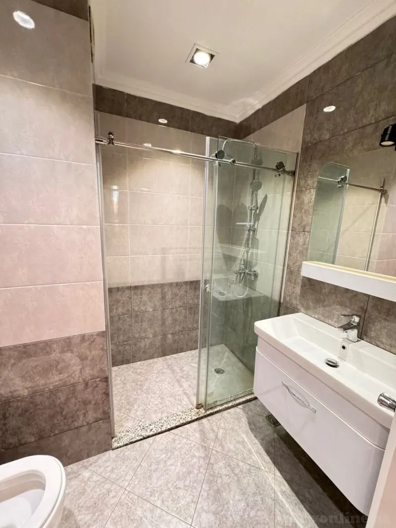 Kirayə verilir 3 otaqlı Mənzil Yeni tikili 150 m² 28 May m. - şəkil 12