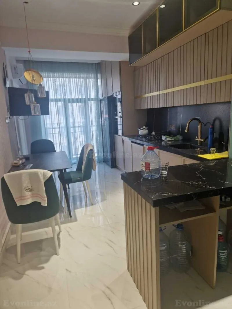 Kirayə verilir 2 otaqlı Mənzil Yeni tikili 112 m² 28 May m. - şəkil 4