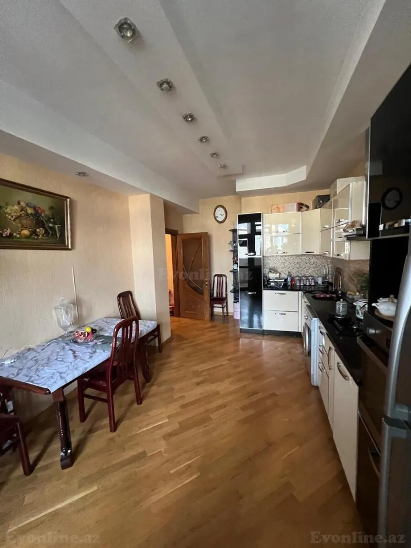 Satılır 3 otaqlı Mənzil Yeni tikili 132 m² Yasamal - şəkil 16