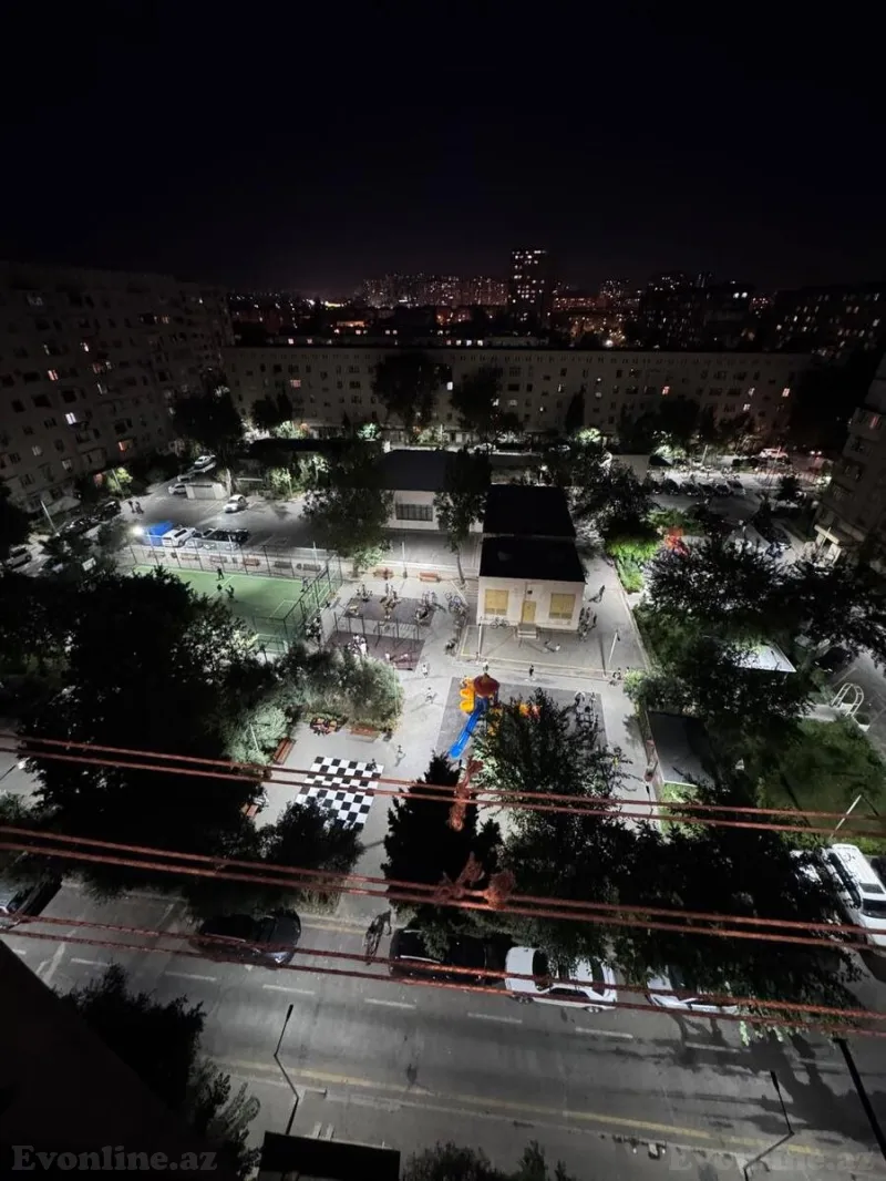 2 otaqlı Mənzil 52 m² Xalqlar Dostluğu m. Kirayə verilir