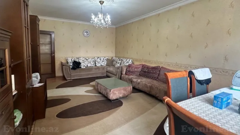 Kirayə verilir 3 otaqlı Mənzil Köhnə tikili 80 m² Elmlər Akademiyası m.