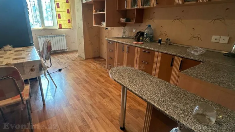 Kirayə verilir 3 otaqlı Mənzil Köhnə tikili 80 m² Elmlər Akademiyası m. - şəkil 6