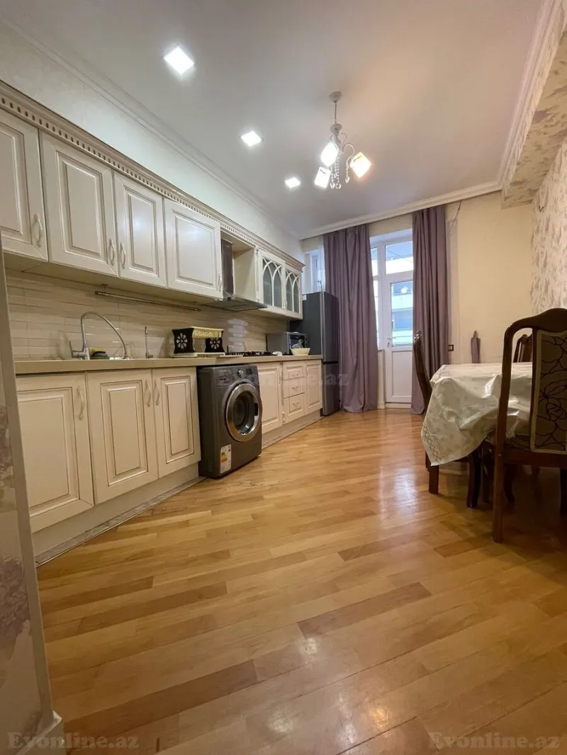 Satılır 3 otaqlı Mənzil Yeni tikili 125 m² Yasamal r. - şəkil 18