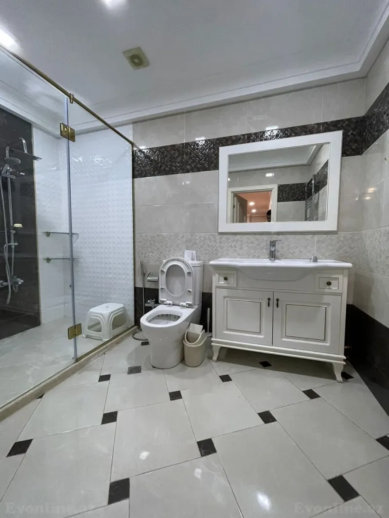 Satılır 3 otaqlı Mənzil Yeni tikili 125 m² Yasamal r. - şəkil 19