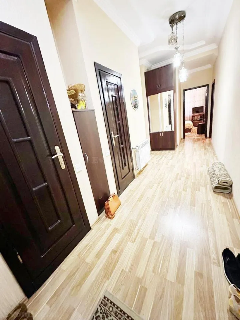 Satılır 3 otaqlı Mənzil Yeni tikili 100 m² 4-cü mikrorayon - şəkil 3