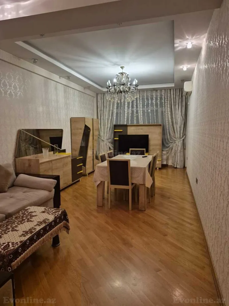 3 otaqlı Mənzil 110 m² Xətai m. Kirayə verilir