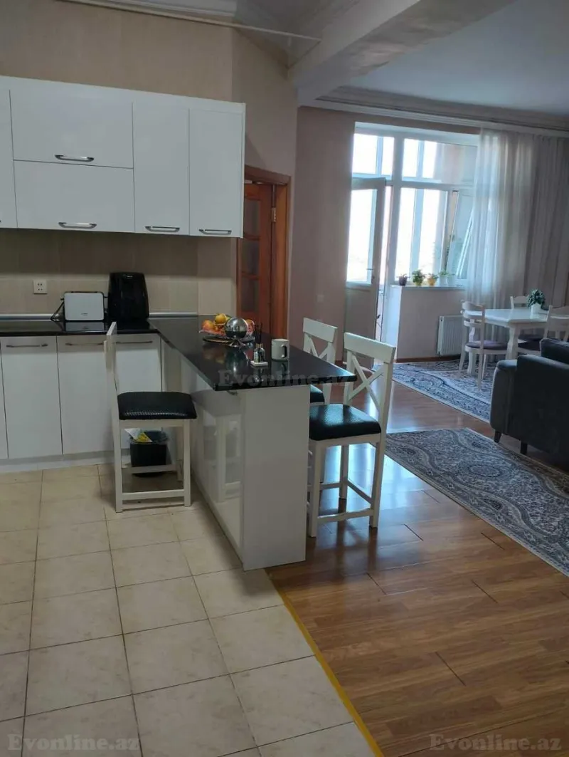 Satılır 3 otaqlı Mənzil Yeni tikili 75 m² Qara Qarayev m. - şəkil 14