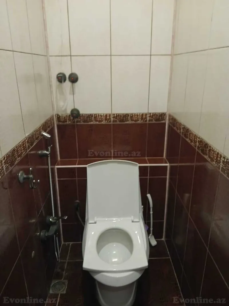 Kirayə verilir 2 otaqlı Mənzil Köhnə tikili 120 m² 28 May m. - şəkil 3