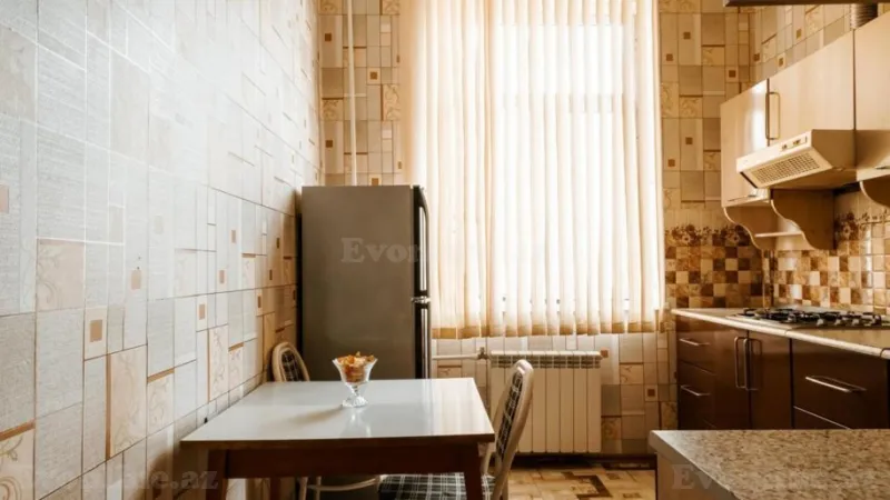 Kirayə verilir 2 otaqlı Mənzil Köhnə tikili 55 m² Sahil m. - şəkil 11