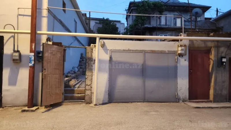 Satılır Torpaq 4.7 sot Azadlıq prospekti m.