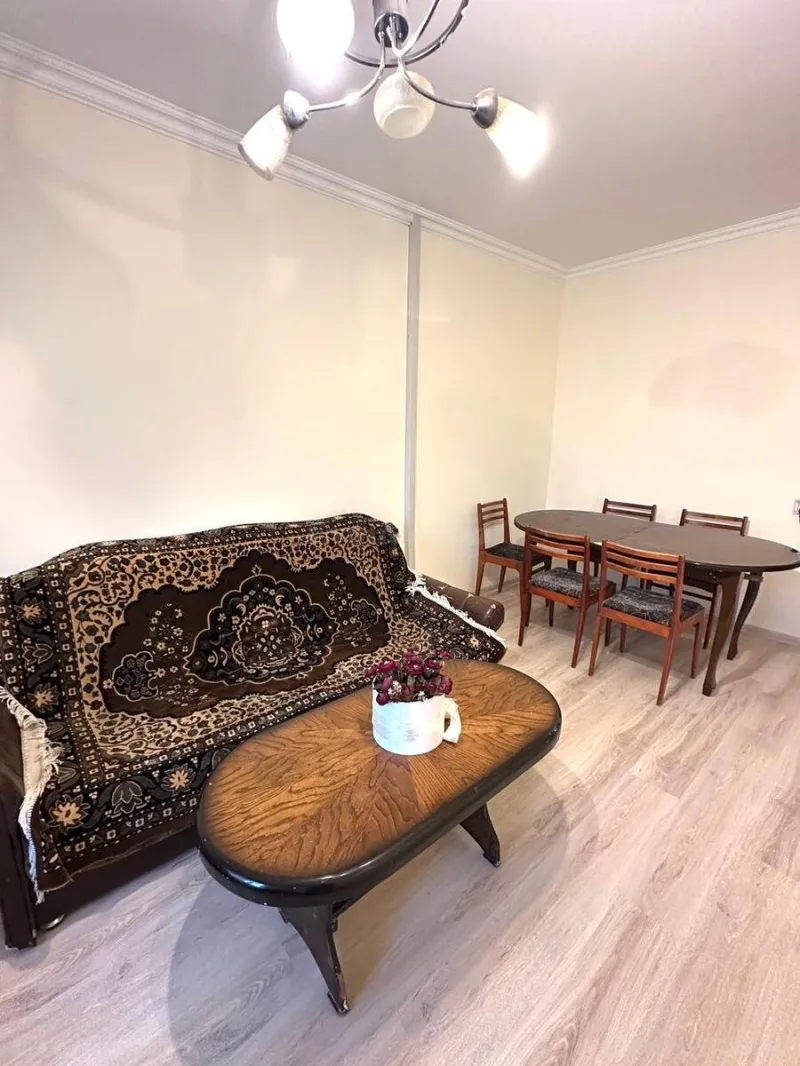 Kirayə verilir 3 otaqlı Mənzil Köhnə tikili 70 m² Həzi Aslanov m. - şəkil 4