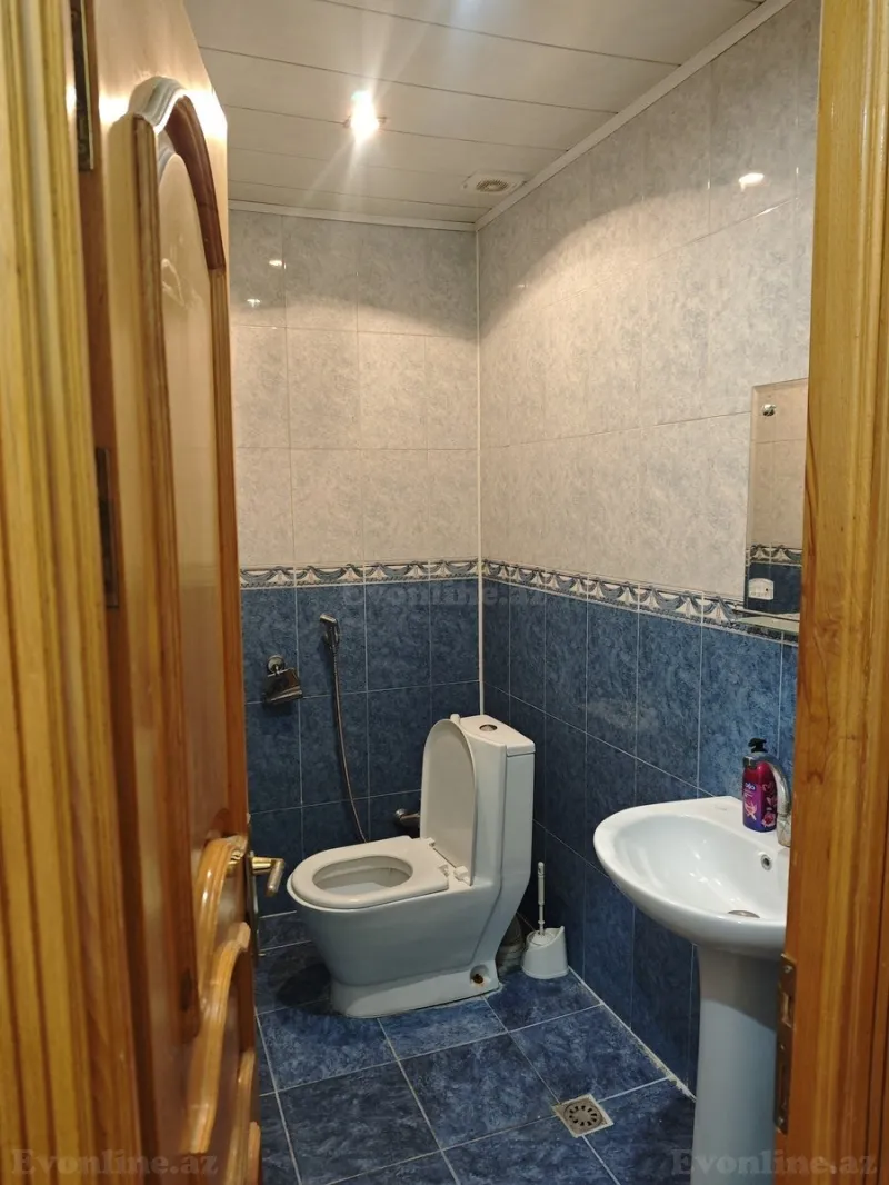 Kirayə verilir 3 otaqlı Mənzil Köhnə tikili 100 m² Xalqlar Dostluğu m. - şəkil 18