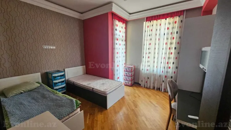 Kirayə verilir 4 otaqlı Mənzil Yeni tikili 150 m² 8 Noyabr m. - şəkil 6
