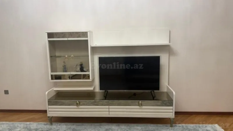 Kirayə verilir 3 otaqlı Mənzil Yeni tikili 100 m² Gənclik m. - şəkil 4