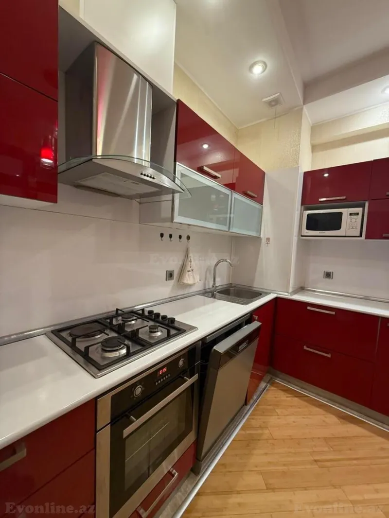 Kirayə verilir 3 otaqlı Mənzil Yeni tikili 100 m² Gənclik m. - şəkil 17