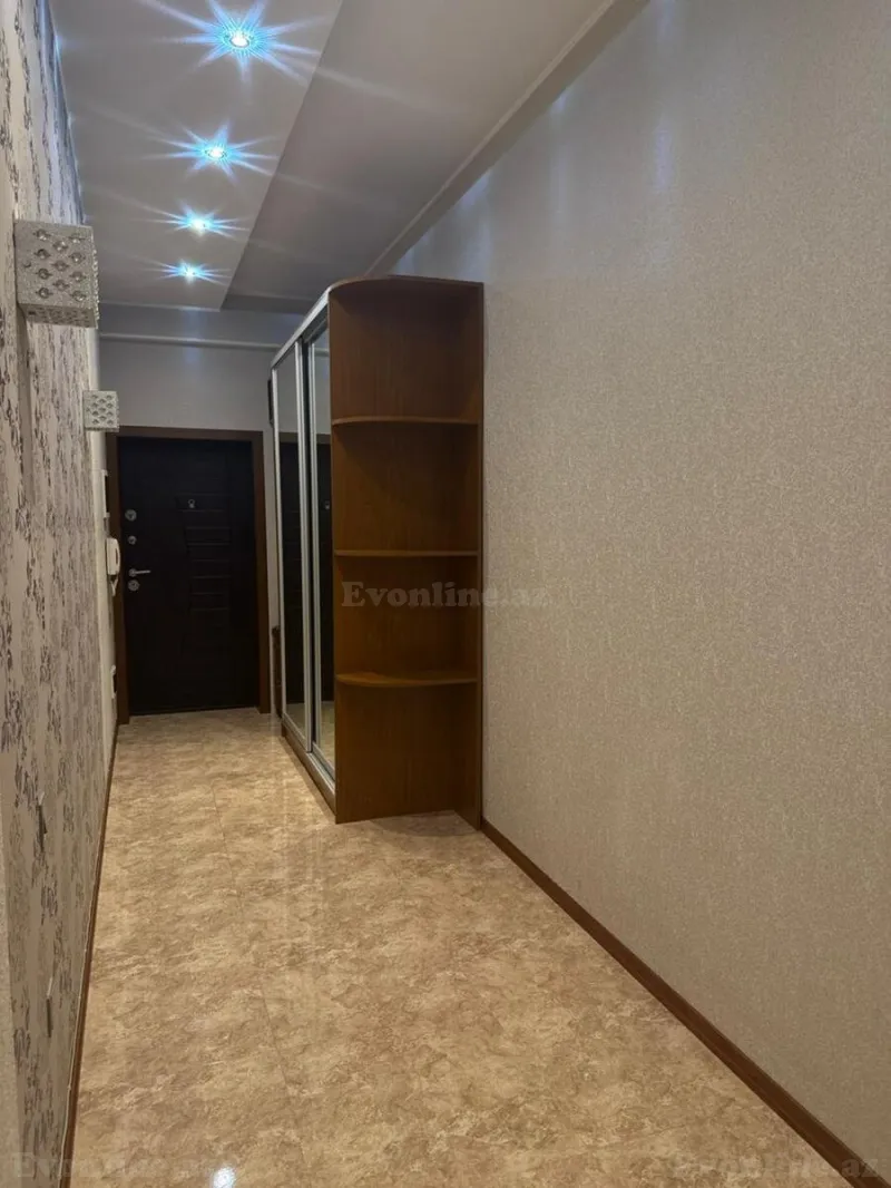 Kirayə verilir 3 otaqlı Mənzil Yeni tikili 100 m² Gənclik m. - şəkil 22