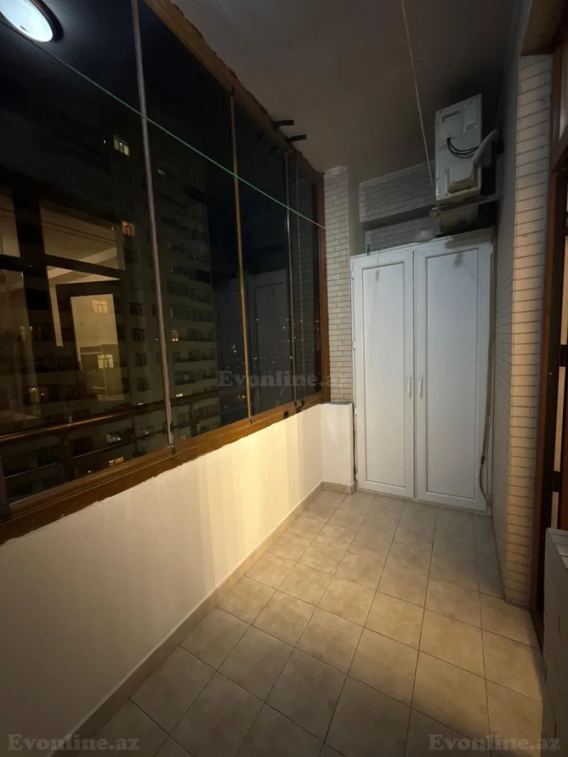 Kirayə verilir 3 otaqlı Mənzil Yeni tikili 100 m² Gənclik m. - şəkil 25