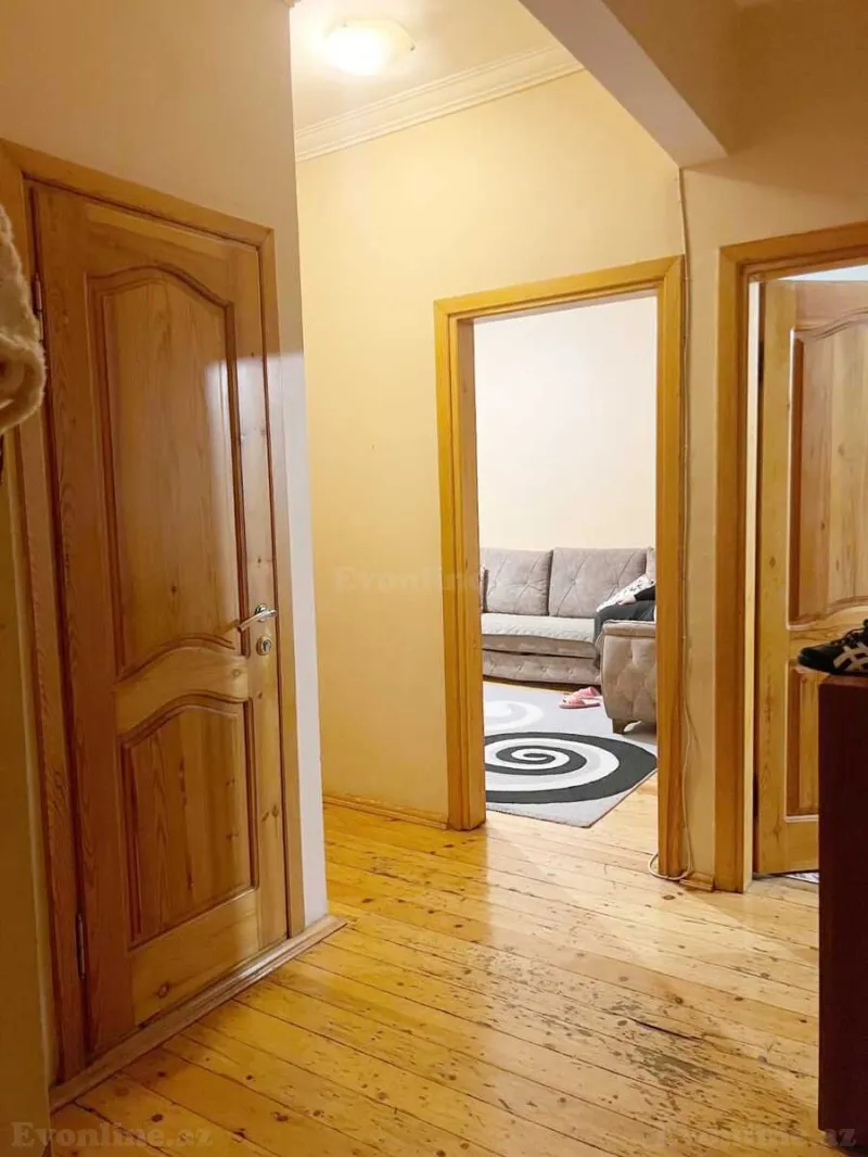 Satılır 4 otaqlı Mənzil Köhnə tikili 110 m² 8-ci mikrorayon - şəkil 6