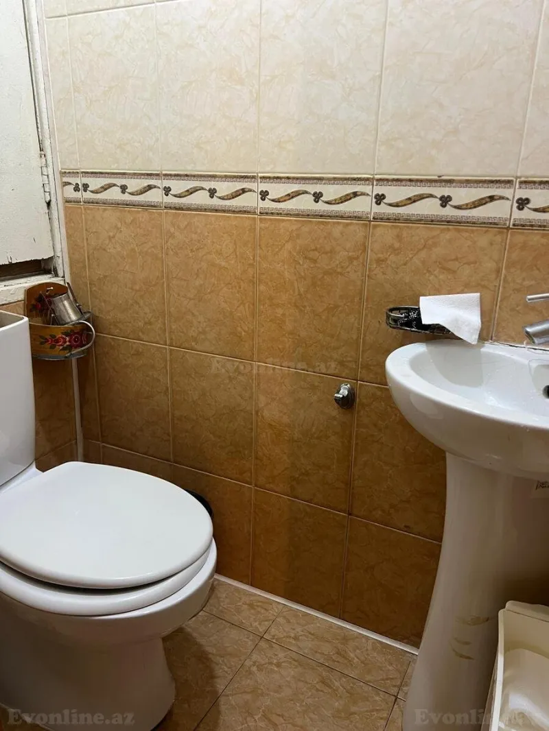 Satılır 4 otaqlı Mənzil Köhnə tikili 110 m² 8-ci mikrorayon - şəkil 8