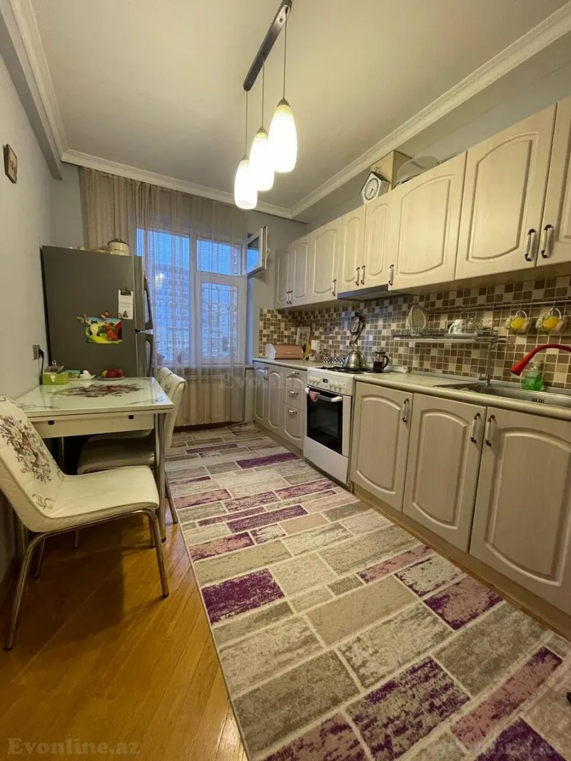 Satılır 4 otaqlı Mənzil Köhnə tikili 120 m² Elmlər Akademiyası m. - şəkil 18