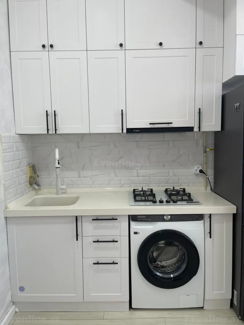 Satılır 1 otaqlı Mənzil Yeni tikili 40 m² Yasamal r. - şəkil 3