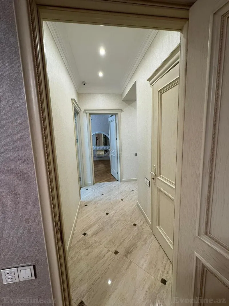 Kirayə verilir 2 otaqlı Mənzil Yeni tikili 100 m² 8 Noyabr m. - şəkil 16