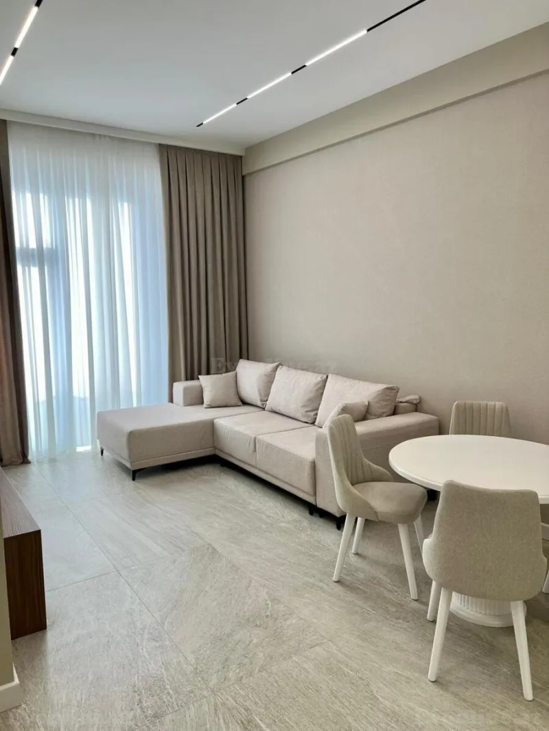 Kirayə verilir 3 otaqlı Mənzil Yeni tikili 106 m² Nəsimi r. - şəkil 3