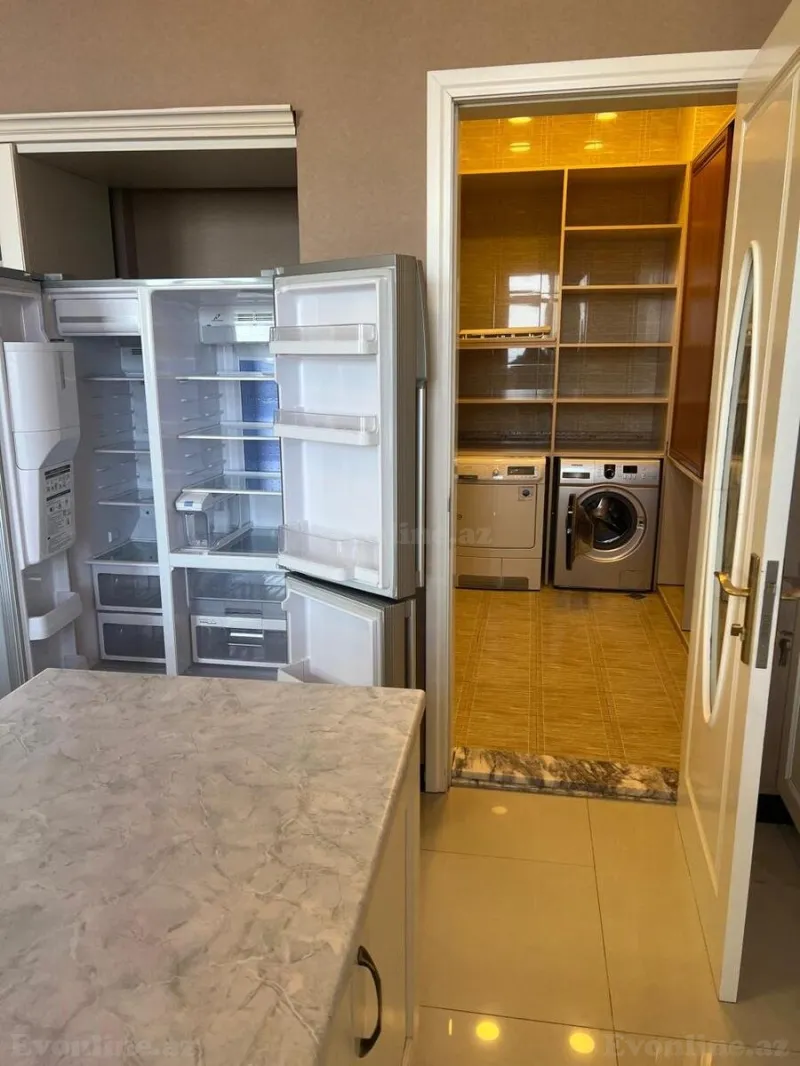 Kirayə verilir 4 otaqlı Mənzil Yeni tikili 240 m² Sahil m. - şəkil 11