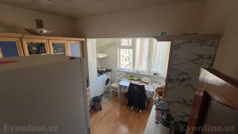 Satılır 4 otaqlı Mənzil Köhnə tikili 110 m² Yeni Yasamal - şəkil 9