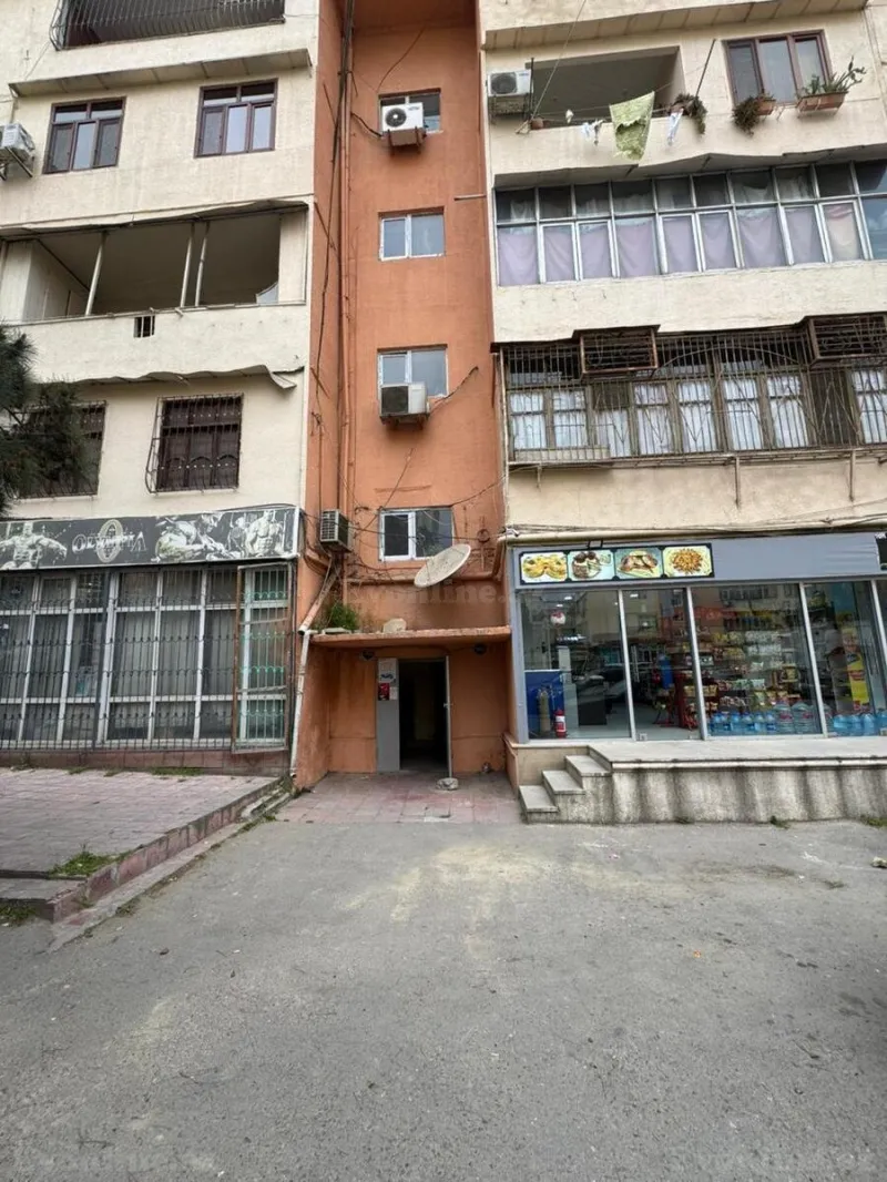 Satılır 3 otaqlı Mənzil Köhnə tikili 90 m² Xalqlar Dostluğu m. - şəkil 22