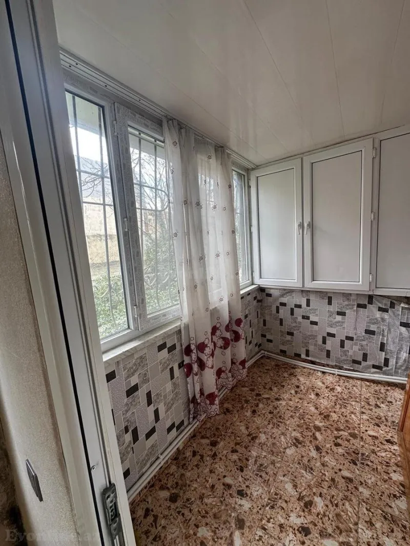 Satılır 2 otaqlı Mənzil Köhnə tikili 70 m² Elmlər Akademiyası m. - şəkil 9