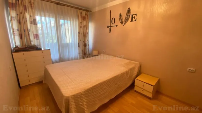 Kirayə verilir 3 otaqlı Mənzil Köhnə tikili 76 m² Nizami m. - şəkil 3