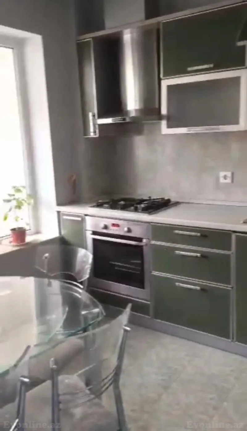 Kirayə verilir 3 otaqlı Mənzil Köhnə tikili 76 m² Nizami m. - şəkil 6