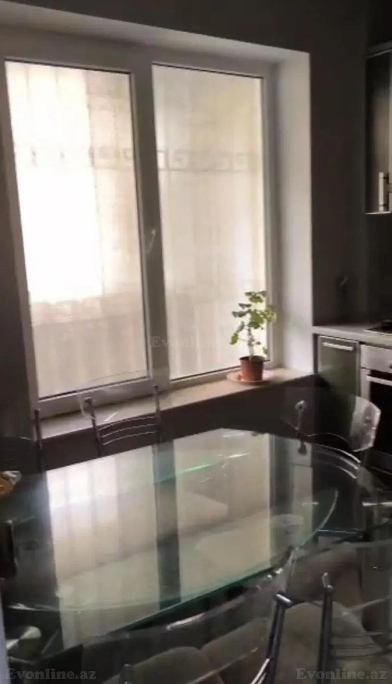 Kirayə verilir 3 otaqlı Mənzil Köhnə tikili 76 m² Nizami m. - şəkil 7