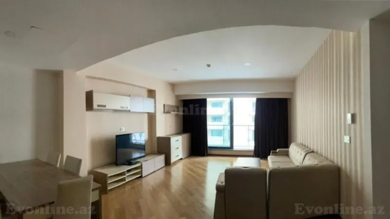 Kirayə verilir 4 otaqlı Mənzil Yeni tikili 220 m² Səbail r. - şəkil 3