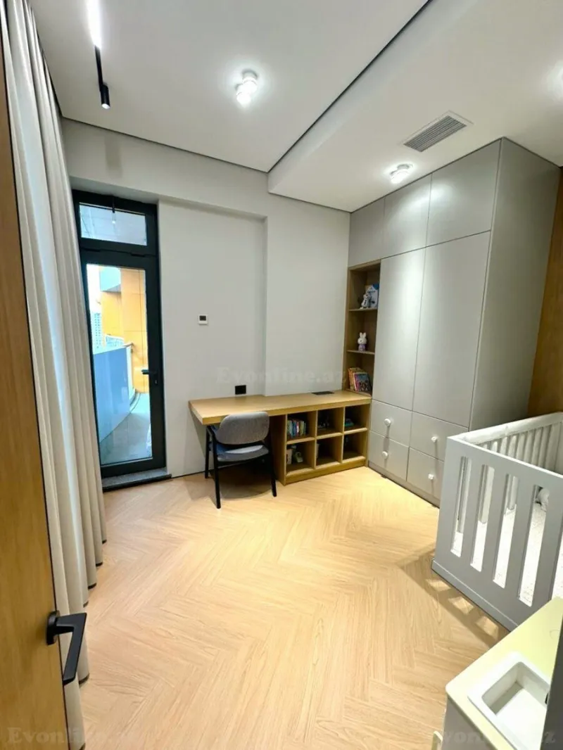 Satılır 3 otaqlı Mənzil Yeni tikili 128 m² Nəsimi r. - şəkil 13