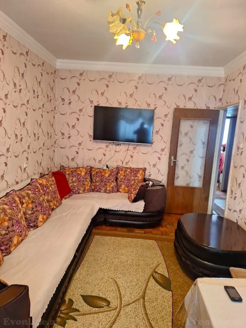 Satılır 2 otaqlı Mənzil Köhnə tikili 50 m² Həzi Aslanov m. - şəkil 2