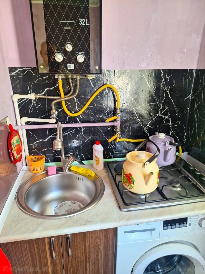 Satılır 2 otaqlı Mənzil Köhnə tikili 50 m² Həzi Aslanov m. - şəkil 5